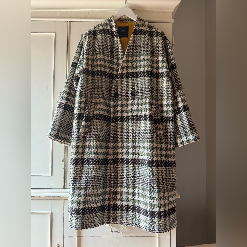 ZARA Long Plaid Lightweight Overcoat